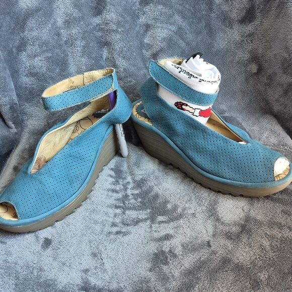 Fly London Women's Size 39 Teal Leather Wedge Shoe - Picture 2 of 9